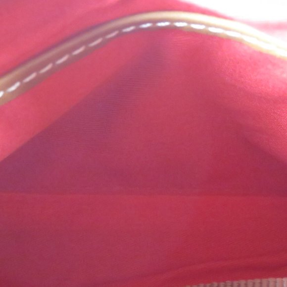 SALE!!!! Dooney & Bourke Sullivan Crossbody Pouchette NWT - Picture 11 of 12